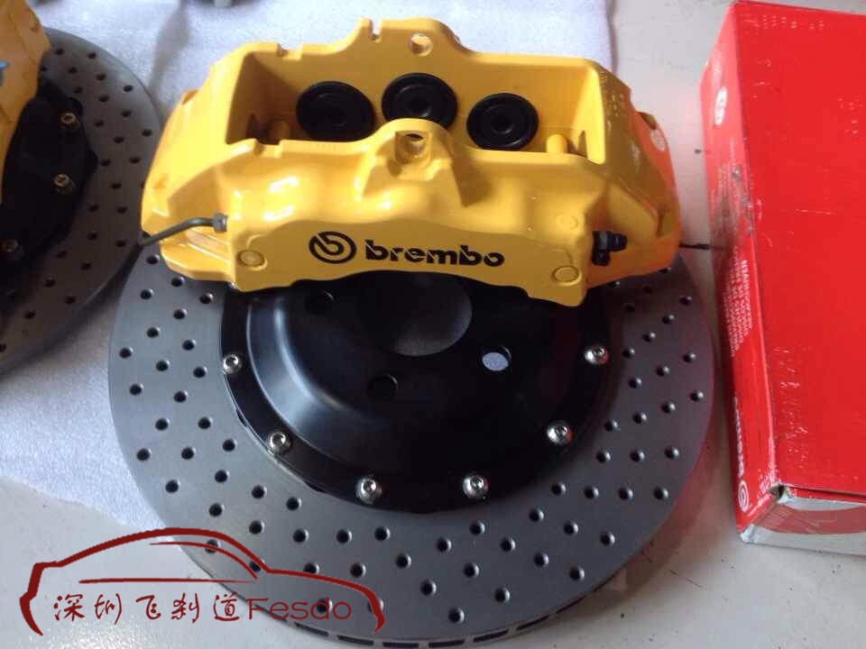 BREMBO OE款17Z大六活塞與后加大盤(pán)套裝，大眾途觀改裝案例