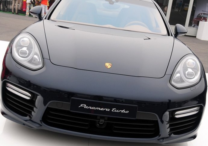 panamara turbo大嘴前杠總成