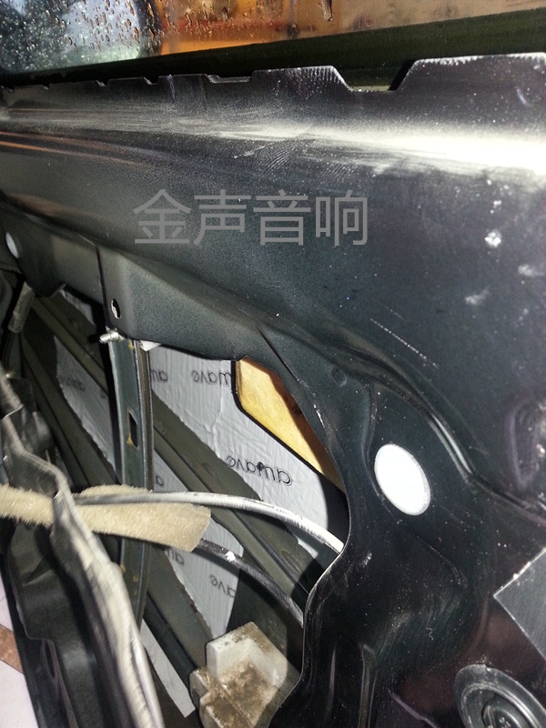 M3改裝意大利卓麗汽車音響四門愛威隔音 鄭州金聲汽車音響