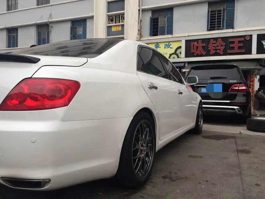 銳志， 裝18寸、BBS