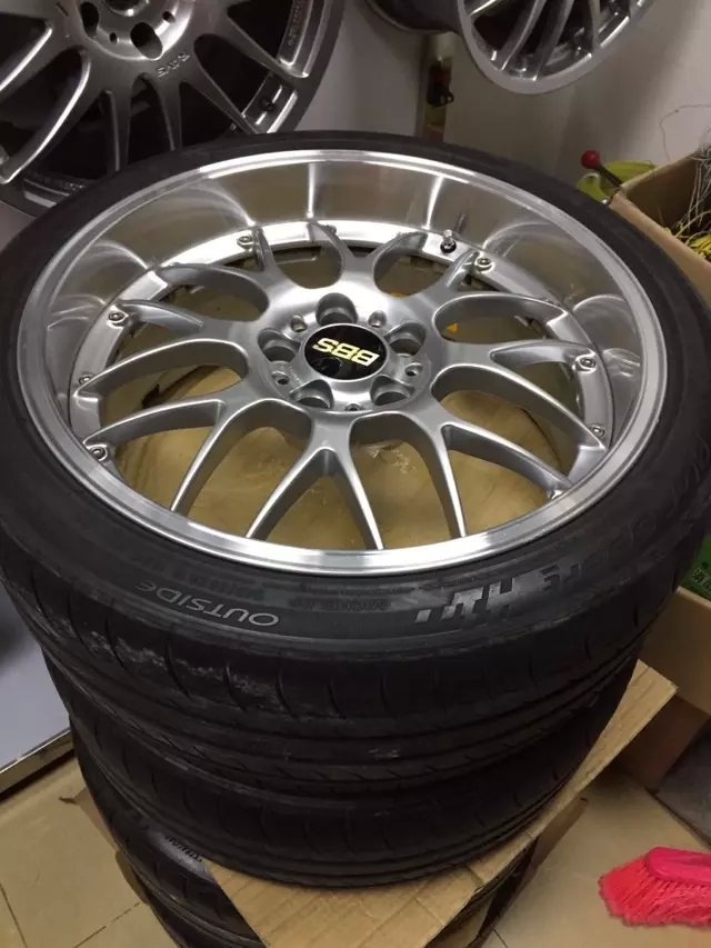 19寸,BBS RS、GT