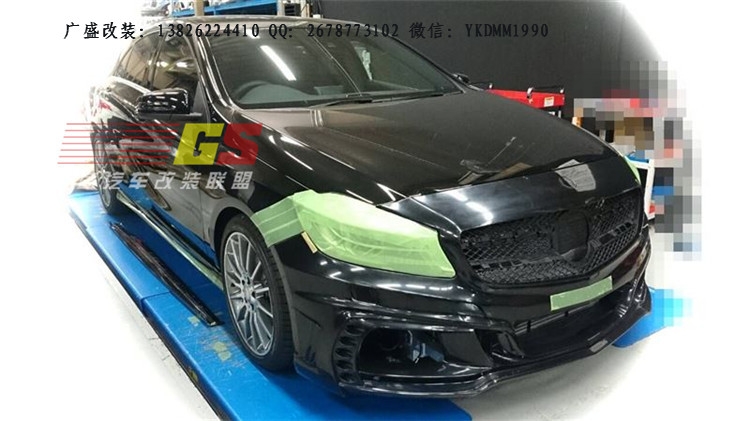 奔馳A級(jí)W176改裝ROWEN大包圍尾翼排氣管A180 A260 A45 改裝小包圍