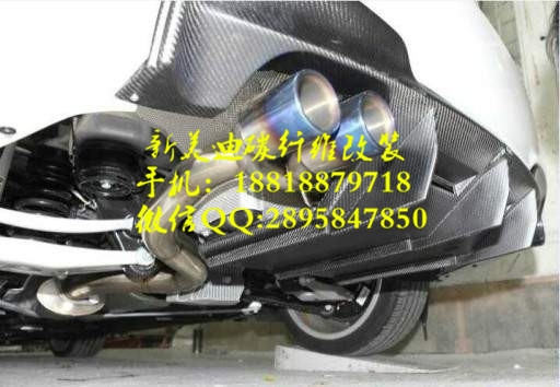 馬1系改裝包圍碳纖維/前后擾流板/機(jī)蓋/前后唇/機(jī)蓋/排氣管。
