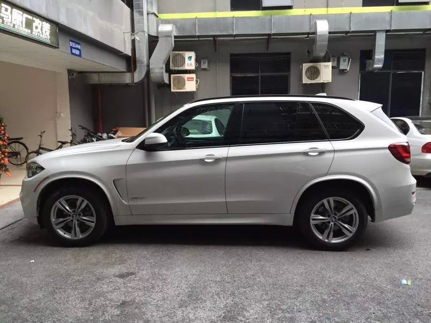 X5M．19寸，全新拆下一套．現(xiàn)貨。