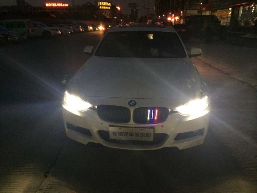 【車鎮(zhèn)改裝】寶馬F30NBT主機，倒車影像，手寫旋鈕配三色中網(wǎng)