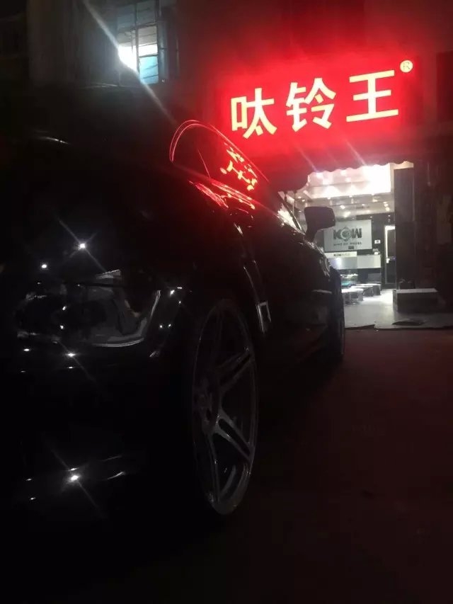 昨晚裝車：CLS、裝HRE．20寸 完美數(shù)據(jù)。