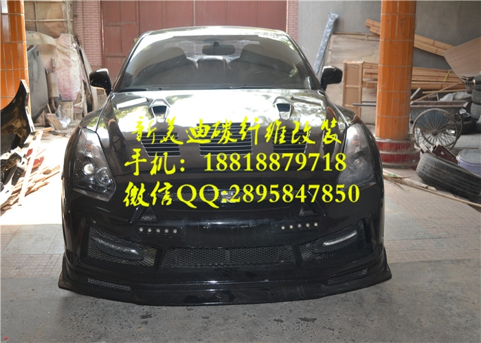 日產(chǎn)GT-R NISSAN GTR R35 VARIS款碳纖前唇 前擾流 碳纖前下巴 碳纖維大包圍 葉子板 尾翼機(jī)蓋 改裝