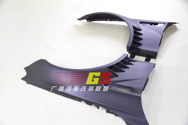 寶馬6系F12 F13 M6改裝prior-design寬體大包圍碳纖維尾翼機(jī)蓋