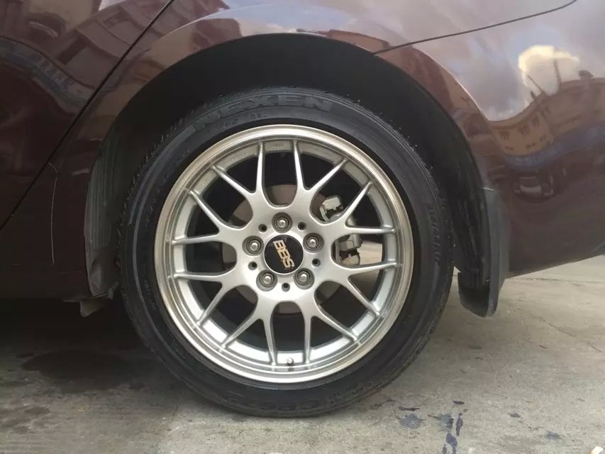 KIA 裝17寸、BBS
