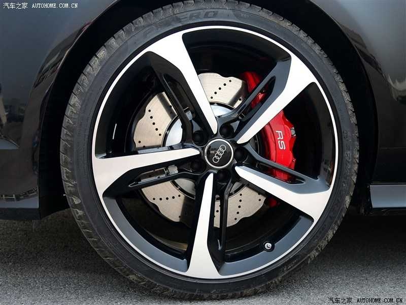 奧迪：RS7、全新車拆下呔連鈴