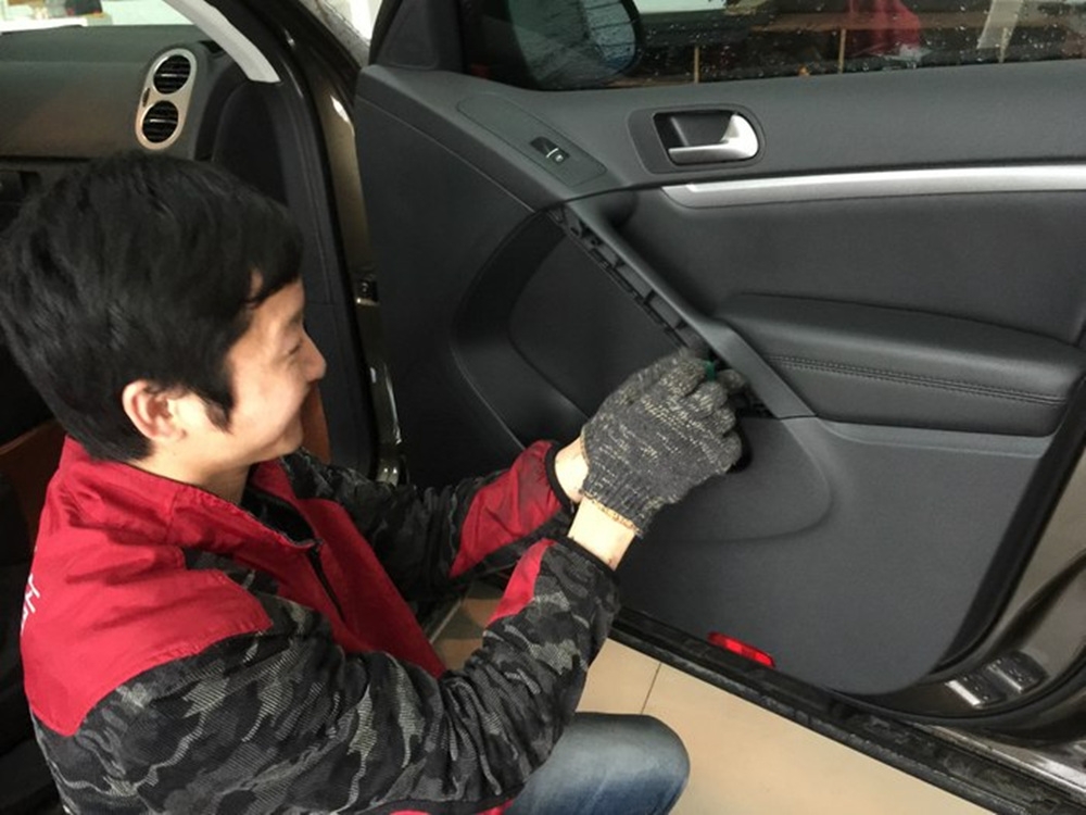 蘇州道聲專業(yè)汽車音響改裝店-2015款全新途觀音響改裝，小燒入門級(jí)，走起~~~~~
