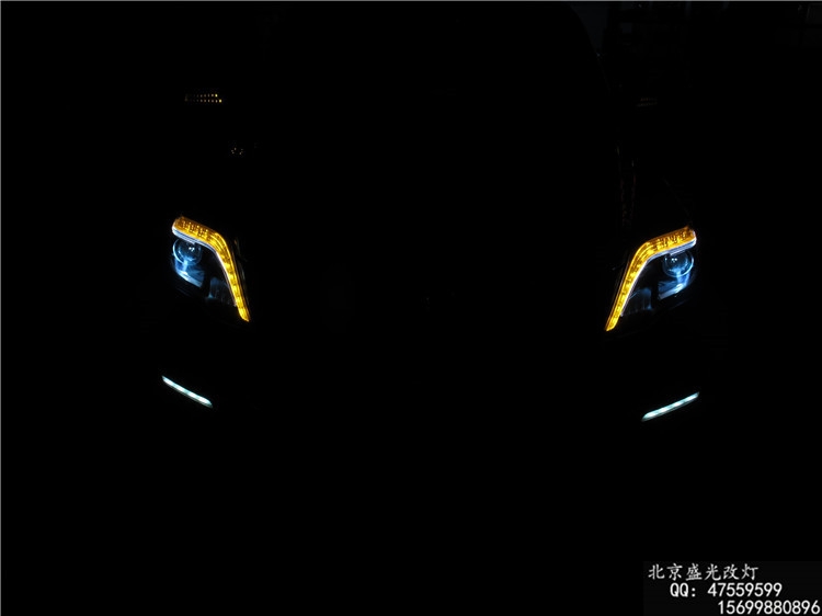 奔馳GLK300低配鹵素燈升級原廠高配智能隨動氙氣大燈