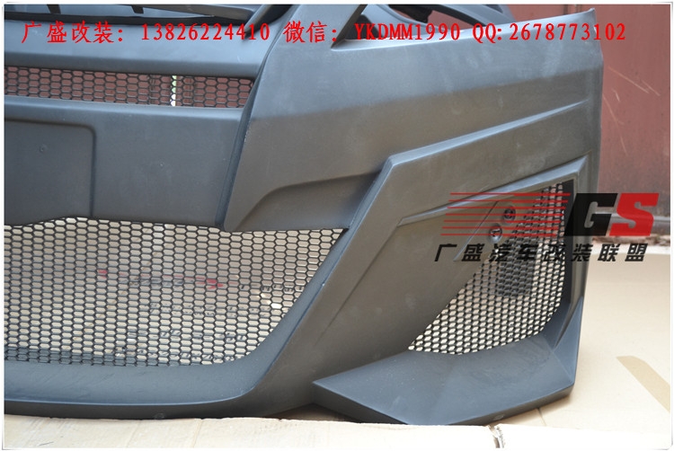 豐田VELLFIRE/Alphard埃爾法改裝WALD大包圍中網(wǎng)尾翼排氣管小包圍