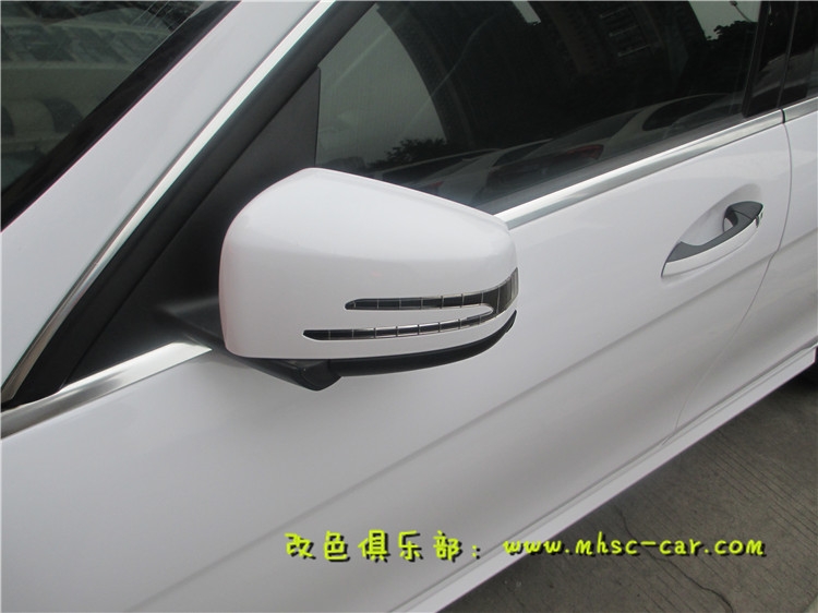 奔馳C63 AMG 全車改色施工比利時麥可貼亮光白