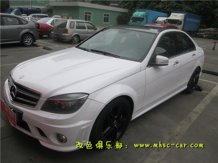奔馳C63 AMG 全車改色施工比利時麥可貼亮光白