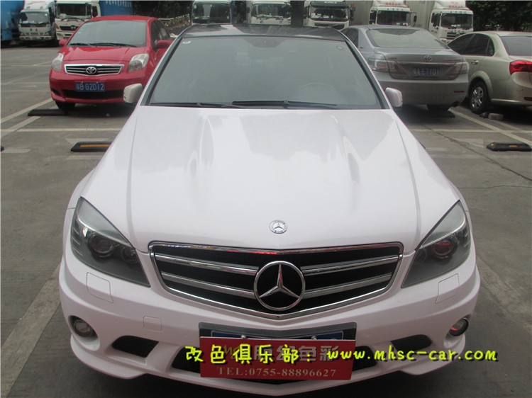 奔馳C63 AMG 全車改色施工比利時麥可貼亮光白
