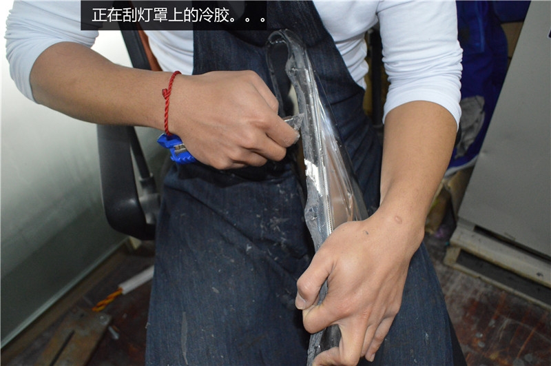 【 福州改燈】福特翼虎車燈升級(jí)氙氣燈海拉三雙光透鏡詳細(xì)圖解 福州榮海照明