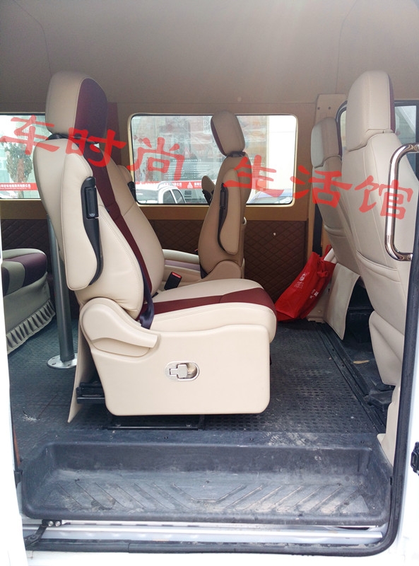 福特全順內(nèi)飾改裝全順房車內(nèi)飾改裝