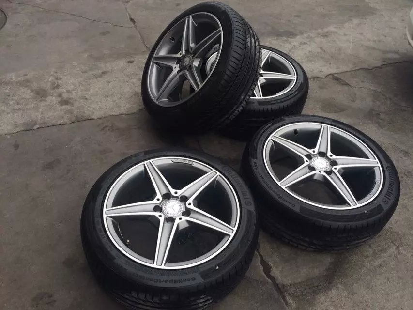 奔馳 新C、AMG ，拆車新一套18寸