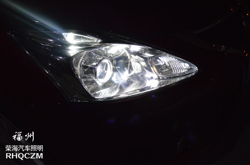 福州改氙氣燈 騏達(dá)車燈改裝美標(biāo)Q5雙光透鏡 福州榮海照明