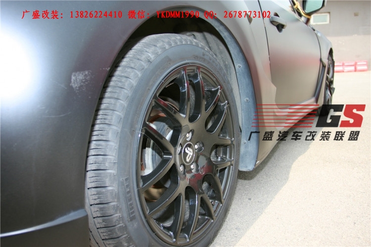 TOYOTA豐田86改裝WALD寬體包圍排氣管碳纖維尾翼機(jī)蓋寬體輪眉輪轂