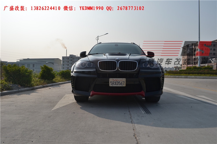 BMW寶馬X6 E71改裝LUMMA寬體大包圍碳纖維機(jī)蓋后唇四出排氣管尾翼