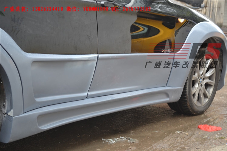 BMW寶馬X6 E71改裝LUMMA寬體大包圍碳纖維機(jī)蓋后唇四出排氣管尾翼