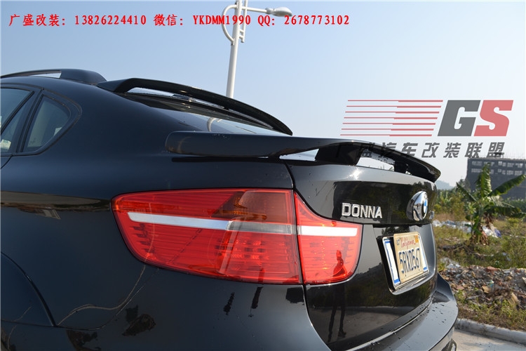 BMW寶馬X6 E71改裝LUMMA寬體大包圍碳纖維機(jī)蓋后唇四出排氣管尾翼