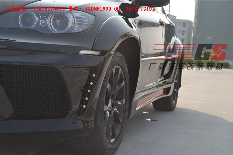 BMW寶馬X6 E71改裝LUMMA寬體大包圍碳纖維機(jī)蓋后唇四出排氣管尾翼