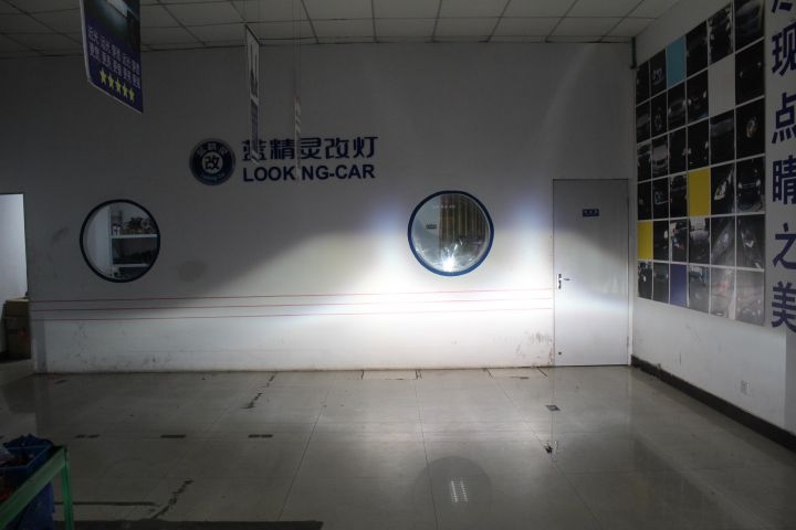 合肥藍(lán)精靈實體店雪鐵龍C4L改燈歐司朗氙氣燈HID大燈升級