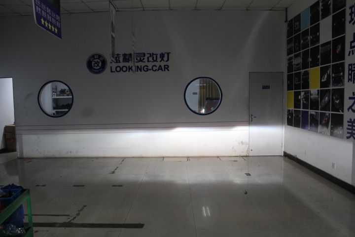 合肥藍(lán)精靈實體店雪鐵龍C4L改燈歐司朗氙氣燈HID大燈升級