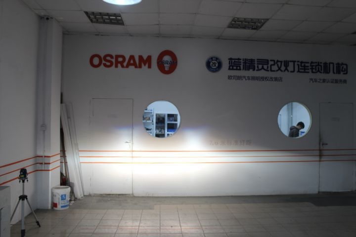 合肥藍(lán)精靈別克昂科拉改裝小糸q5雙光透鏡氙氣燈HID大燈
