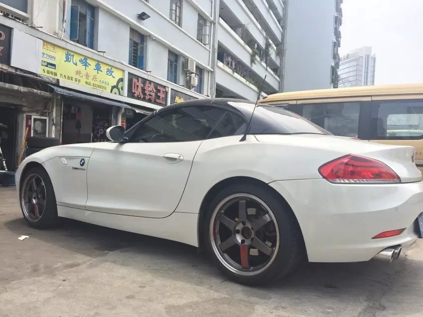 TE37 上身 Z4 太漂亮了?。。? aid=