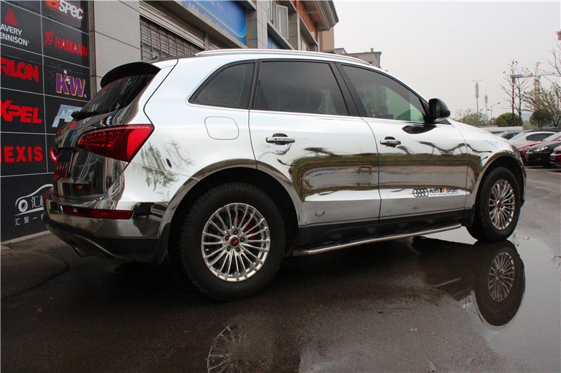 長(zhǎng)沙全車(chē)電鍍改色膜 奧迪Q5全車(chē)電鍍改色貼膜 進(jìn)口鏡面汽車(chē)改色膜