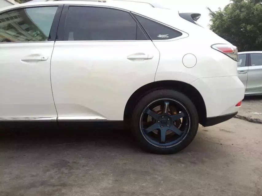 RAYS TE37 20寸，完美裝車