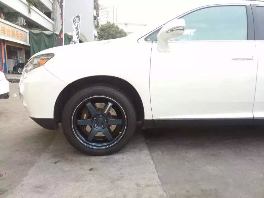 RAYS TE37 20寸，完美裝車