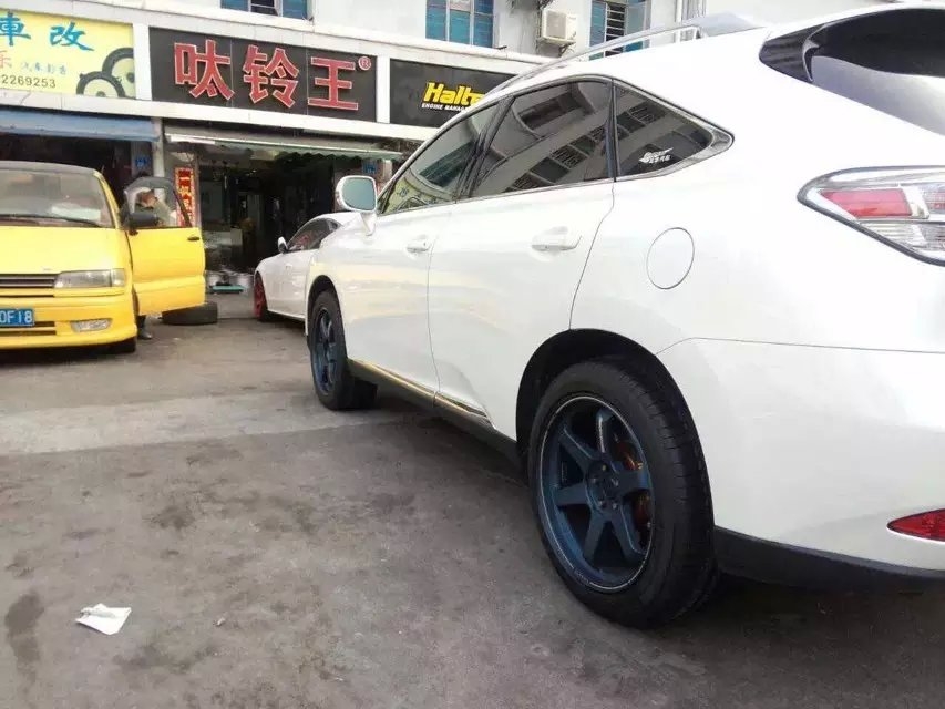 RAYS TE37 20寸，完美裝車