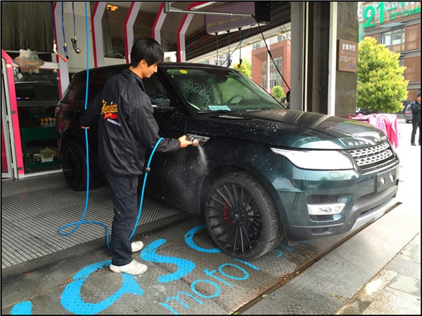 路虎攬勝運動版全車整車貼膜
