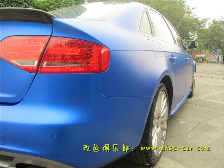 奧迪A4L車(chē)身改色貼膜 深圳汽車(chē)改裝 實(shí)體店