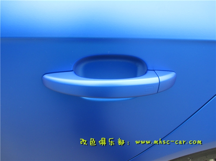 奧迪A4L車(chē)身改色貼膜 深圳汽車(chē)改裝 實(shí)體店