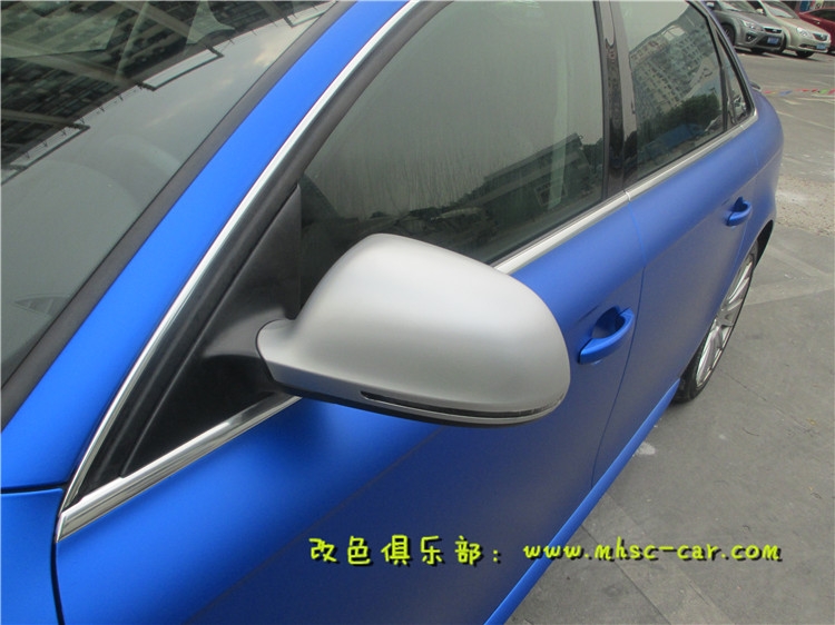 奧迪A4L車(chē)身改色貼膜 深圳汽車(chē)改裝 實(shí)體店