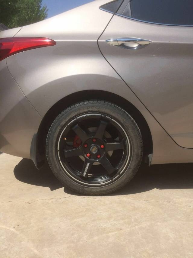 經(jīng)典TE37 17*7.5+路馳凌輪胎完美裝車(chē)現(xiàn)代朗動(dòng)