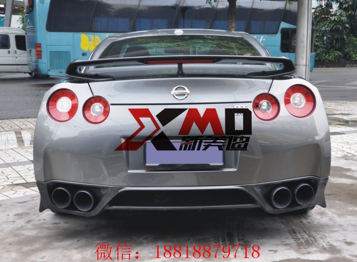 日產(chǎn)GTR -R35 改裝TOM款大包圍套件碳纖維尾翼內(nèi)飾改裝排氣升級