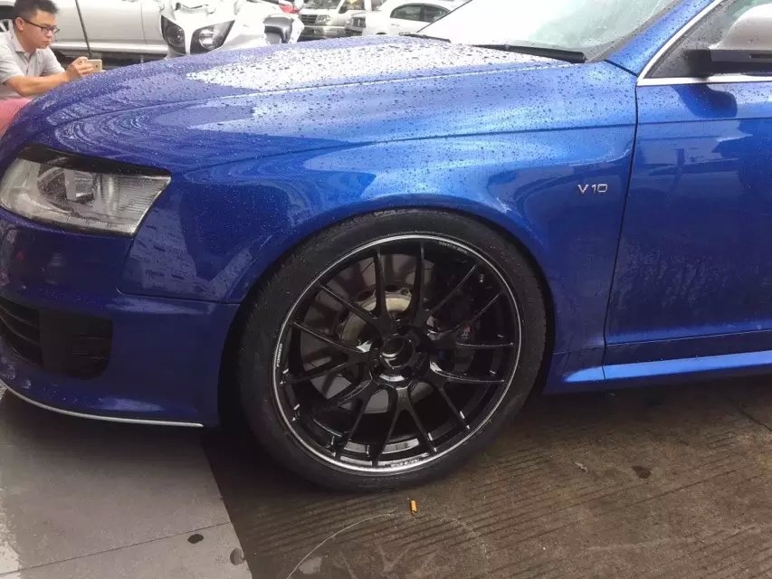 RS6．裝21寸、G27