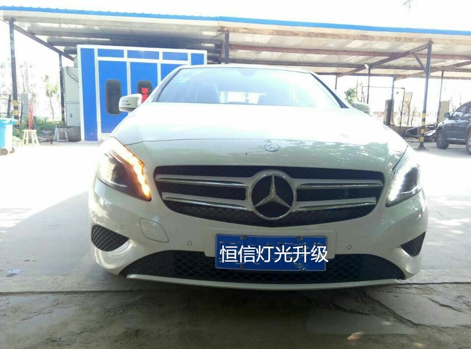 【石家莊恒信汽車(chē)燈光升級(jí)】邢臺(tái)上門(mén)安裝奔馳A級(jí)大燈，河北首例