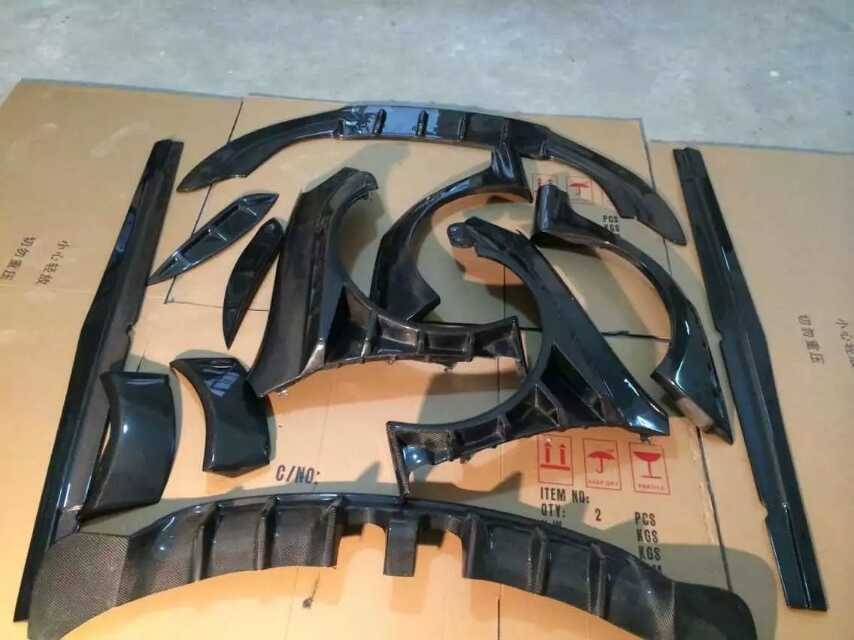 新款大眾高爾夫 6 R20改裝寬體大包圍  碳纖維機(jī)蓋尾翼排氣前后擾流板改裝