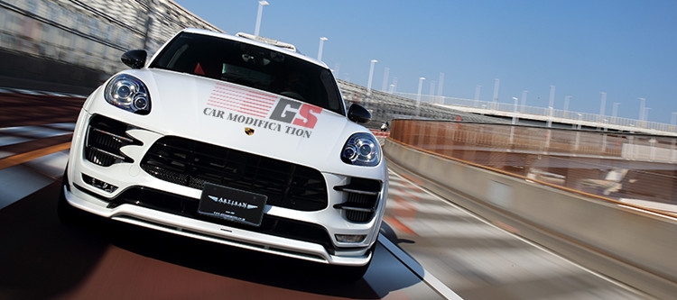 2014保時(shí)捷MACAN turbo改裝寬體包圍 macan改裝包圍 碳纖尾翼后唇