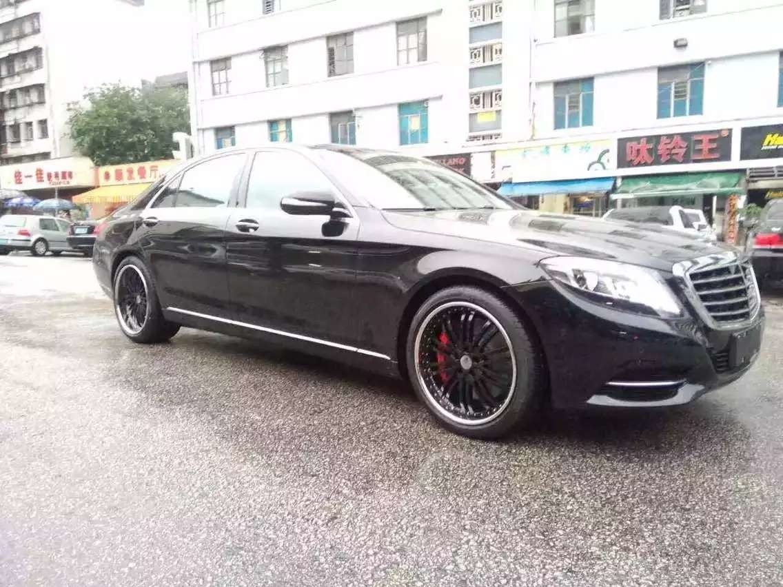 奔馳S,裝20寸