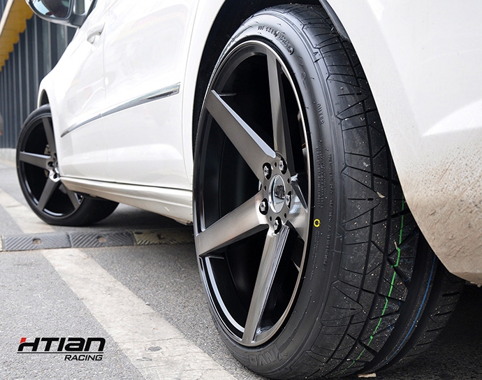 大众CC升级19寸轮毂HTIAN Racing 倍耐力轮胎