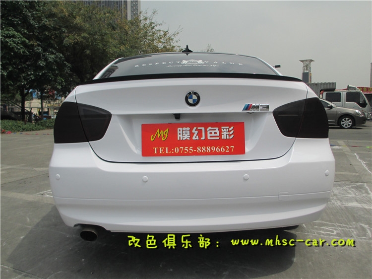 寶馬3系原車銀色改亮光白，比原廠漆還要白，太陽下面晃眼睛，耐臟，易打理！